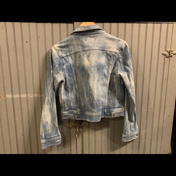Like new denim jacket - Picture 4 of 4
